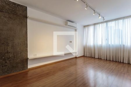 Sala de apartamento para alugar com 2 quartos, 95m² em Jardim Europa, São Paulo