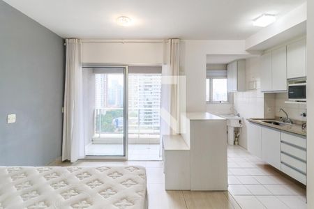 Sala/Quarto de kitnet/studio para alugar com 1 quarto, 33m² em Itaim Bibi, São Paulo