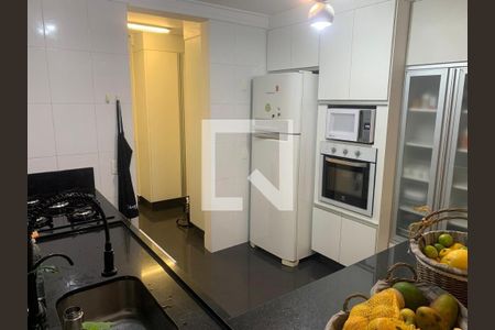 Apartamento à venda com 3 quartos, 136m² em Pompeia, São Paulo