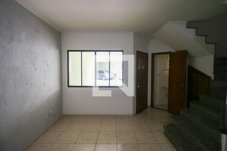 Sala de casa de condomínio para alugar com 3 quartos, 90m² em Jardim Nossa Senhora do Carmo, São Paulo