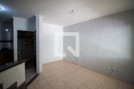 Sala de casa de condomínio para alugar com 3 quartos, 90m² em Jardim Nossa Senhora do Carmo, São Paulo