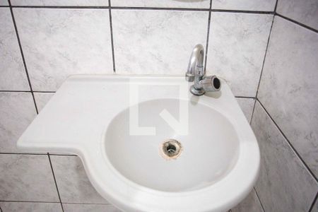 Banheiro de casa para alugar com 1 quarto, 83m² em Serraria, Diadema