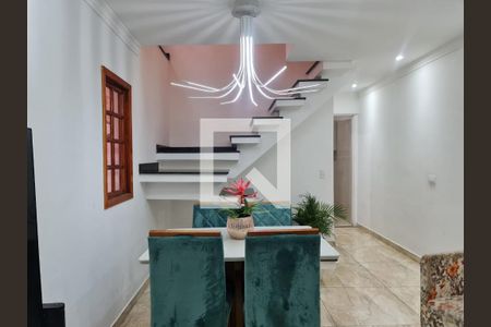 Sala de casa à venda com 2 quartos, 120m² em Jardim Adriana, Guarulhos