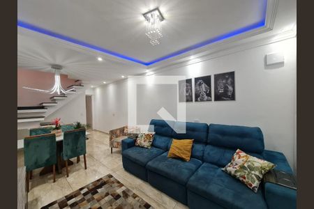 Sala de casa à venda com 2 quartos, 120m² em Jardim Adriana, Guarulhos