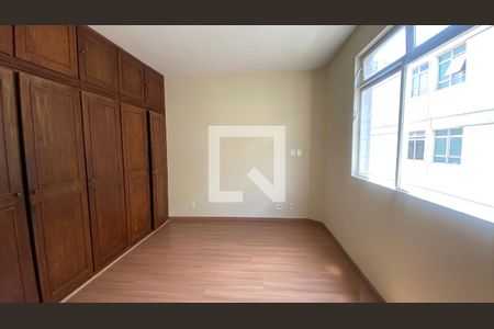 Quarto Suíte de apartamento à venda com 4 quartos, 144m² em Coração Eucarístico, Belo Horizonte