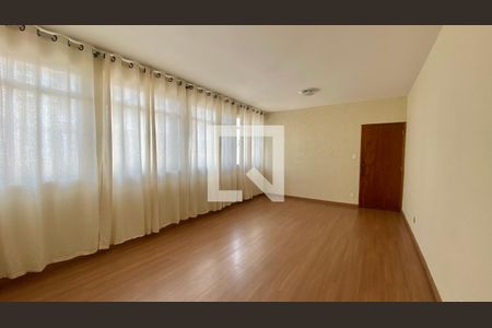 Sala de apartamento à venda com 4 quartos, 144m² em Coração Eucarístico, Belo Horizonte