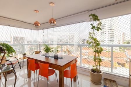 varanda Sala de apartamento à venda com 2 quartos, 64m² em Jardim da Glória, São Paulo