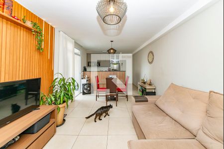 Sala de apartamento à venda com 3 quartos, 76m² em Nova Suíça, Belo Horizonte