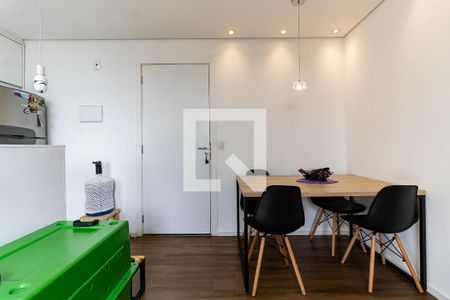 Sala de apartamento para alugar com 2 quartos, 48m² em Jardim Santa Emilia, São Paulo