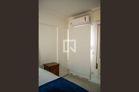 Sala/Quarto de apartamento para alugar com 1 quarto, 30m² em Centro Histórico, Porto Alegre