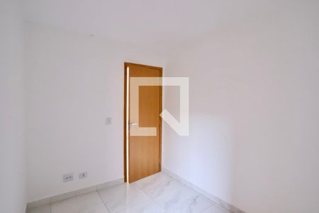 Quarto 1 de apartamento para alugar com 2 quartos, 46m² em Vila Invernada, São Paulo