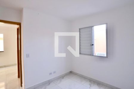 Quarto 2 de apartamento para alugar com 2 quartos, 46m² em Vila Invernada, São Paulo