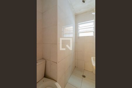 Banheiro de apartamento para alugar com 1 quarto, 62m² em Jardim Santa Mena, Guarulhos