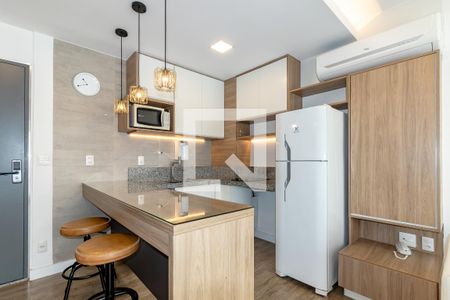 Cozinha de kitnet/studio à venda com 1 quarto, 40m² em Vila Nova Conceição, São Paulo