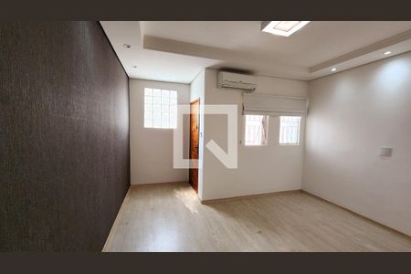 Sala de casa para alugar com 2 quartos, 68m² em Vila Argos Nova, Jundiaí