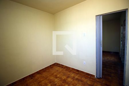 Quarto 1 de casa para alugar com 2 quartos, 73m² em Vaz Lobo, Rio de Janeiro