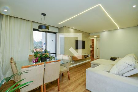 Sala de apartamento para alugar com 3 quartos, 71m² em Jardim Luanda, São Paulo