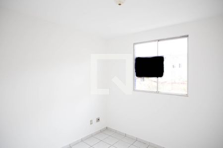 Quarto de apartamento para alugar com 2 quartos, 45m² em Sagrada Família, Belo Horizonte