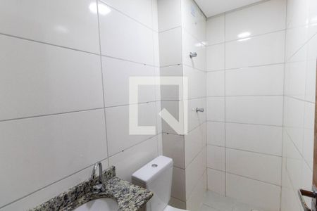 Apartamento para alugar com 26m², 2 quartos e sem vaga Apartamento para alugar com 26m², 2 quartos e sem vagaBanheiro