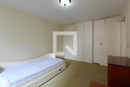 Quarto 1 de apartamento à venda com 3 quartos, 135m² em Itaim Bibi, São Paulo