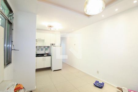 Sala de apartamento para alugar com 1 quarto, 51m² em Humaitá, Rio de Janeiro