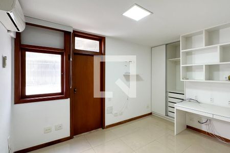 Quarto 01 de apartamento para alugar com 5 quartos, 360m² em Ipanema, Rio de Janeiro