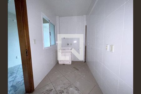 Apartamento para alugar com 200m², 3 quartos e 1 vaga Apartamento para alugar com 200m², 3 quartos e 1 vagaLavanderia (Torneira)