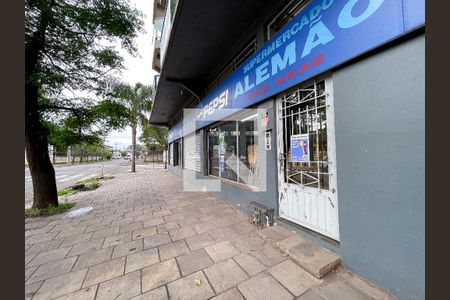 Apartamento para alugar com 200m², 3 quartos e 1 vaga Apartamento para alugar com 200m², 3 quartos e 1 vagaFachada