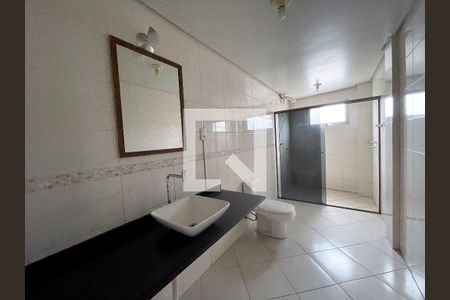 Apartamento para alugar com 200m², 3 quartos e 1 vaga Apartamento para alugar com 200m², 3 quartos e 1 vagaBanheiro Quarto