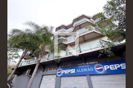 Apartamento para alugar com 200m², 3 quartos e 1 vaga Apartamento para alugar com 200m², 3 quartos e 1 vagaFachada