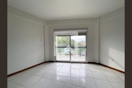 Apartamento para alugar com 200m², 3 quartos e 1 vaga Apartamento para alugar com 200m², 3 quartos e 1 vagaSuíte