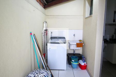 Lavanderia de apartamento à venda com 3 quartos, 83m² em Heliópolis, Belo Horizonte