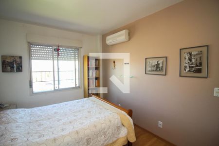 Quarto 1 de apartamento à venda com 2 quartos, 61m² em Cristal, Porto Alegre