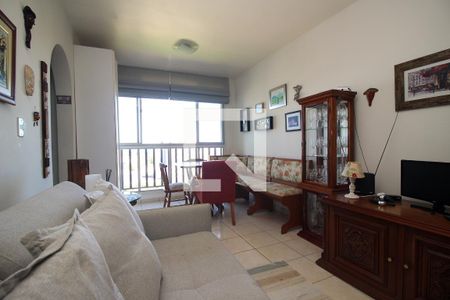 Sala de apartamento à venda com 2 quartos, 61m² em Cristal, Porto Alegre