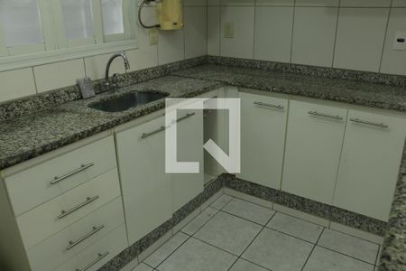 Cozinha de casa para alugar com 2 quartos, 65m² em Moquetá, Nova Iguaçu