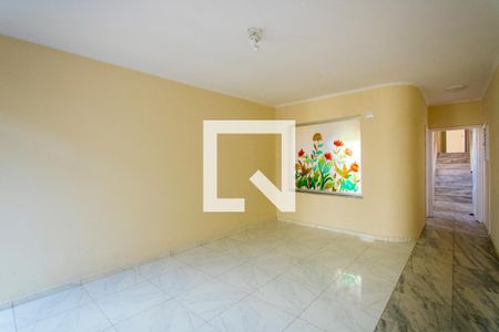 Casa para alugar com 3 quartos, 300m² em Vila Eldizia, Santo André