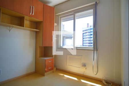 Quarto de apartamento para alugar com 1 quarto, 42m² em Jardim Lindóia, Porto Alegre