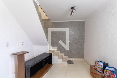 Sala de casa para alugar com 2 quartos, 70m² em Vila Nova Teresa, São Paulo