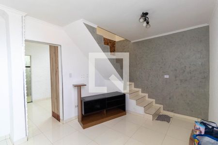 Sala de casa para alugar com 2 quartos, 70m² em Vila Nova Teresa, São Paulo