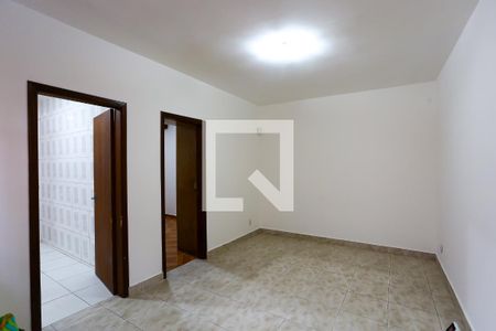 Sala de casa à venda com 3 quartos, 110m² em Jardim Santa Terezinha, Taboão da Serra