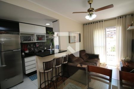 Sala de apartamento à venda com 2 quartos, 48m² em Irajá, Rio de Janeiro