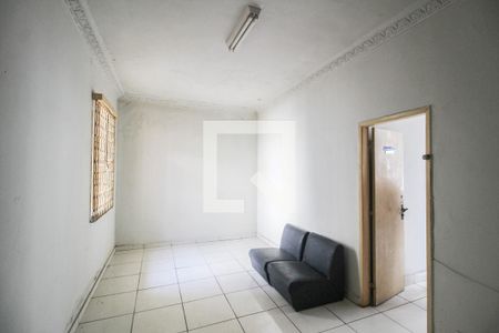 Apartamento para alugar com 79m², 2 quartos e sem vagaSala