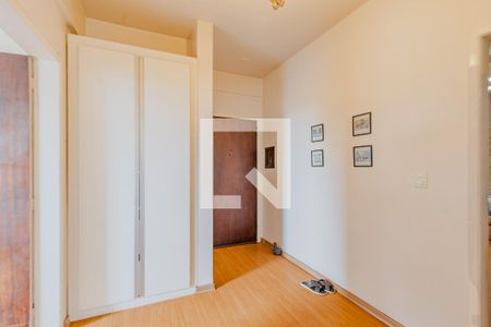 Hall de entrada de apartamento à venda com 3 quartos, 136m² em Azenha, Porto Alegre