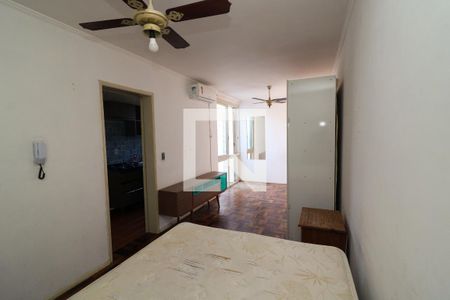 Sala/Quarto de kitnet/studio para alugar com 1 quarto, 39m² em Vila Joao Pessoa, Porto Alegre