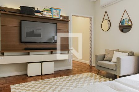 Sala de TV de apartamento à venda com 4 quartos, 160m² em Copacabana, Rio de Janeiro