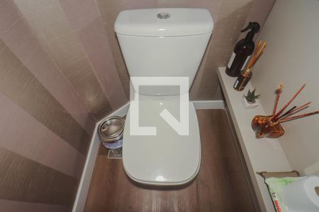 Lavabo de apartamento para alugar com 3 quartos, 120m² em Moinhos de Vento, Porto Alegre