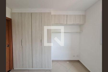 Quarto de apartamento à venda com 1 quarto, 34m² em Vila Galvão, Guarulhos