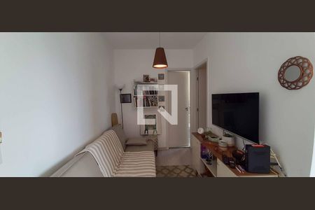 Sala de apartamento para alugar com 1 quarto, 30m² em Km 18, Osasco