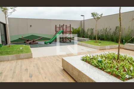 Apartamento à venda com 30m², 1 quarto e sem vaga Apartamento à venda com 30m², 1 quarto e sem vagaÁrea comum - Playground