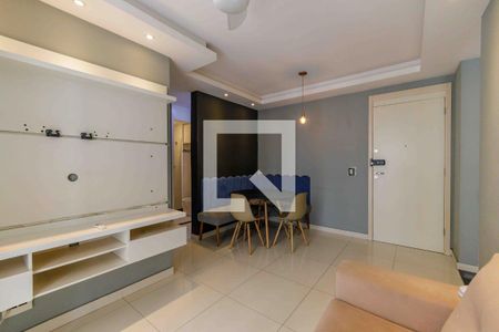 Sala de apartamento para alugar com 2 quartos, 65m² em Recreio dos Bandeirantes, Rio de Janeiro